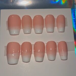 10 PC Hand Crafted Ombre Nails NWT (S,M,L)